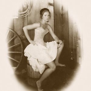 Meet your Posher, Debbie